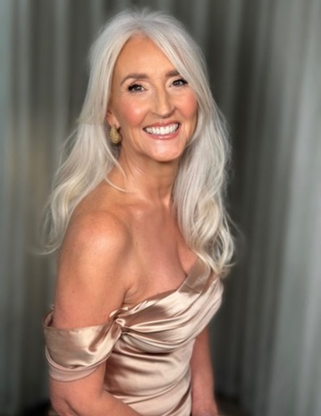 Stunning bridal makeup with luminous finish